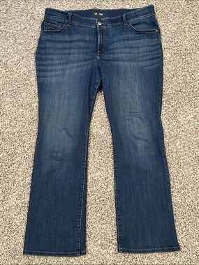 Lee Women’s Flex Motion Mid Rise Bootcut Jeans Dark Wash EUC | Size 20W